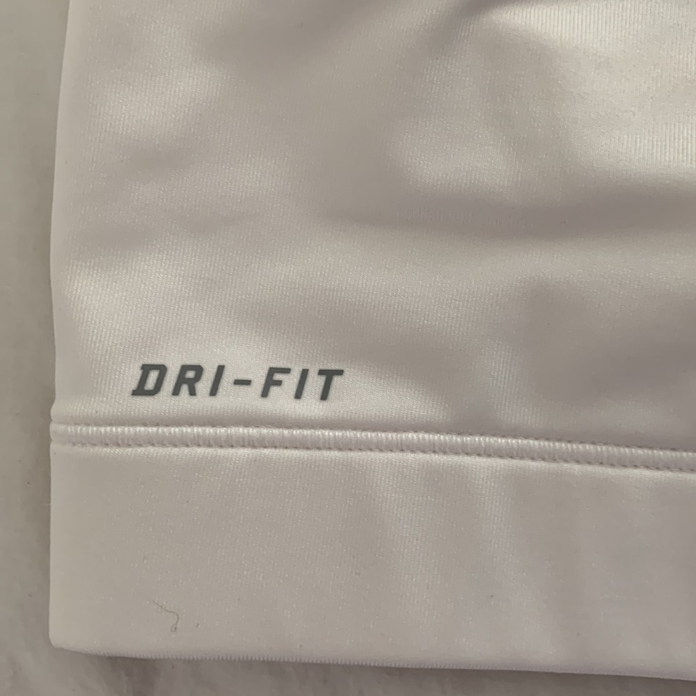 Nike Sports Bra - Picture 4 of 4